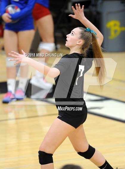 Thumbnail 3 in Los Alamitos @ Aliso Niguel (CIF SS D2 Quarterfinal) photogallery.