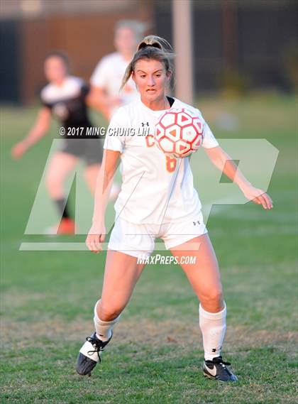 Thumbnail 1 in Cathedral Catholic vs. Hamilton (Mater Dei Premier Invitational) photogallery.
