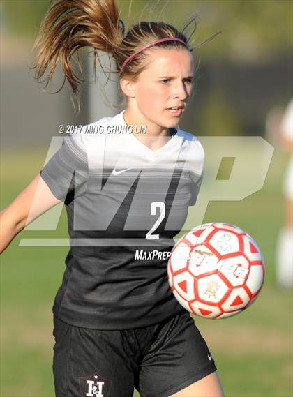 Thumbnail 2 in Cathedral Catholic vs. Hamilton (Mater Dei Premier Invitational) photogallery.