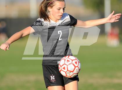 Thumbnail 3 in Cathedral Catholic vs. Hamilton (Mater Dei Premier Invitational) photogallery.