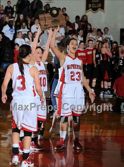 Thumbnail 3 in Hesston vs. McPherson (KSHSAA 4A Substate Finals) photogallery.