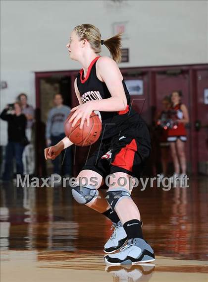 Thumbnail 3 in Hesston vs. McPherson (KSHSAA 4A Substate Finals) photogallery.