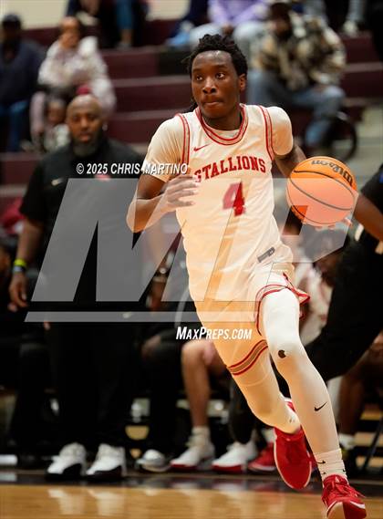 Thumbnail 2 in South Pointe vs James F. Byrnes (Cayce Roundball Classic) photogallery.