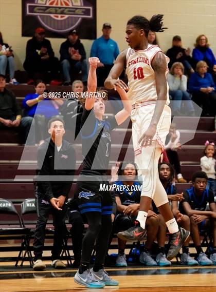 Thumbnail 2 in South Pointe vs James F. Byrnes (Cayce Roundball Classic) photogallery.