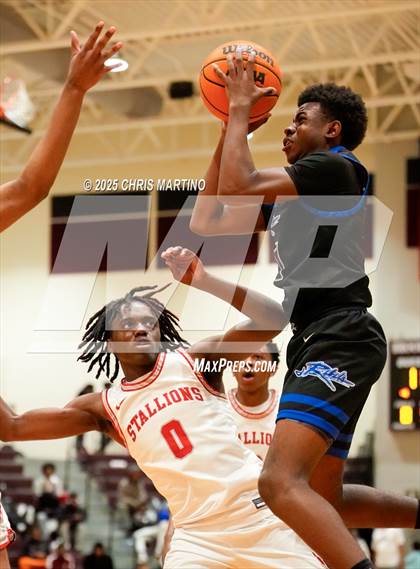 Thumbnail 3 in South Pointe vs James F. Byrnes (Cayce Roundball Classic) photogallery.