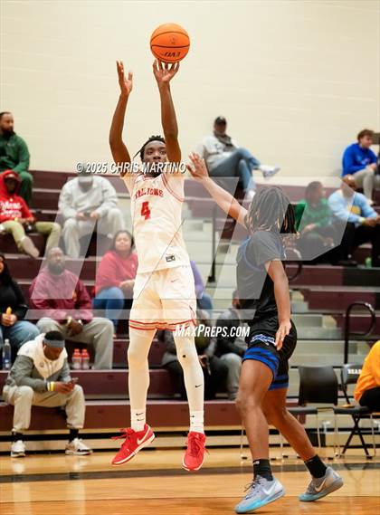 Thumbnail 3 in South Pointe vs James F. Byrnes (Cayce Roundball Classic) photogallery.