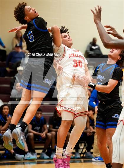 Thumbnail 3 in South Pointe vs James F. Byrnes (Cayce Roundball Classic) photogallery.