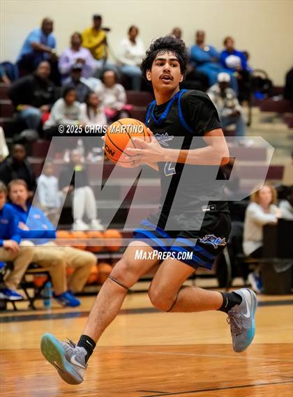 Thumbnail 1 in South Pointe vs James F. Byrnes (Cayce Roundball Classic) photogallery.