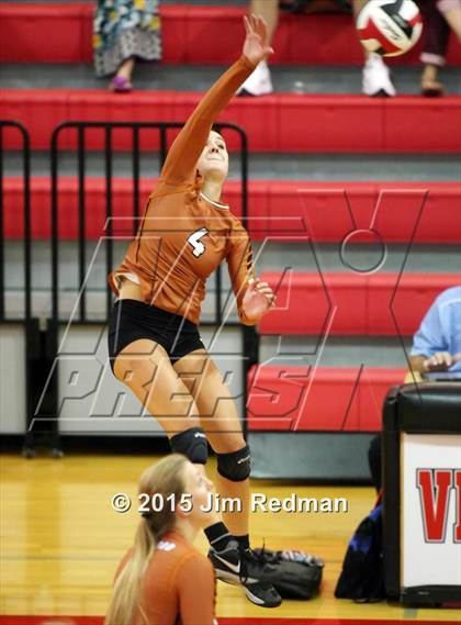 Thumbnail 1 in Round Rock Westwood @ Vista Ridge photogallery.