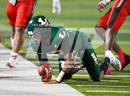 Thumbnail 1 in Marshall @ Longview photogallery.