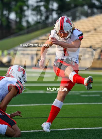 Thumbnail 1 in Marshall @ Longview photogallery.