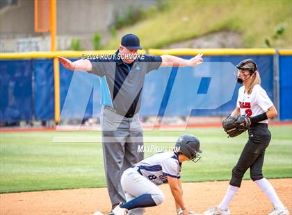 Thumbnail 1 in Santa Fe Christian vs. Coastal Academy (CIF SDS Division 4 Championship) photogallery.