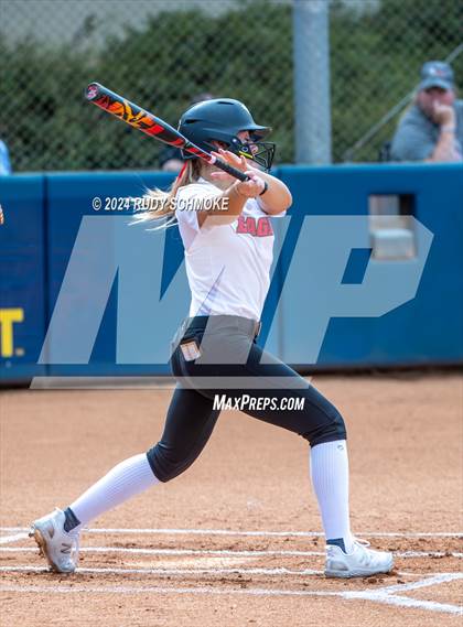 Thumbnail 3 in Santa Fe Christian vs. Coastal Academy (CIF SDS Division 4 Championship) photogallery.