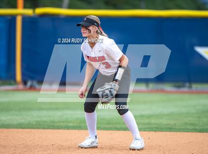 Thumbnail 2 in Santa Fe Christian vs. Coastal Academy (CIF SDS Division 4 Championship) photogallery.