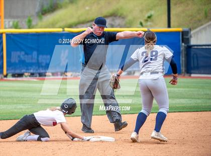 Thumbnail 1 in Santa Fe Christian vs. Coastal Academy (CIF SDS Division 4 Championship) photogallery.