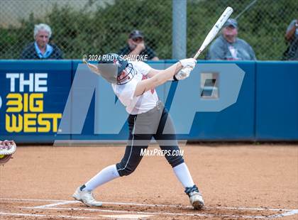 Thumbnail 2 in Santa Fe Christian vs. Coastal Academy (CIF SDS Division 4 Championship) photogallery.