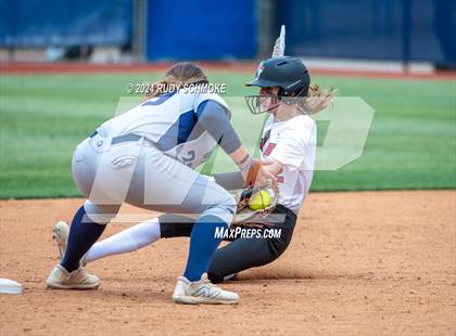 Thumbnail 2 in Santa Fe Christian vs. Coastal Academy (CIF SDS Division 4 Championship) photogallery.