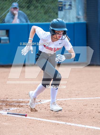 Thumbnail 3 in Santa Fe Christian vs. Coastal Academy (CIF SDS Division 4 Championship) photogallery.