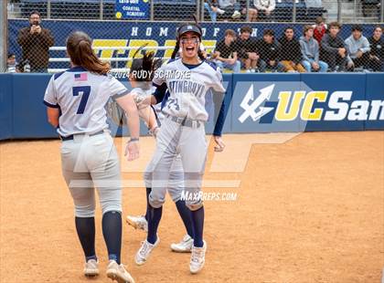 Thumbnail 3 in Santa Fe Christian vs. Coastal Academy (CIF SDS Division 4 Championship) photogallery.