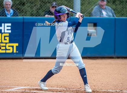 Thumbnail 3 in Santa Fe Christian vs. Coastal Academy (CIF SDS Division 4 Championship) photogallery.