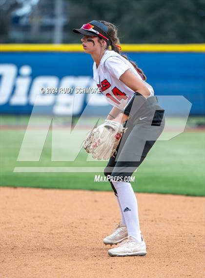 Thumbnail 2 in Santa Fe Christian vs. Coastal Academy (CIF SDS Division 4 Championship) photogallery.