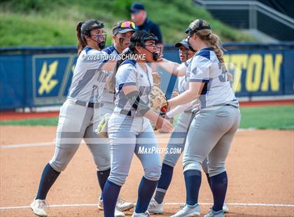 Thumbnail 2 in Santa Fe Christian vs. Coastal Academy (CIF SDS Division 4 Championship) photogallery.