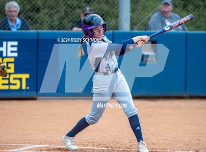 Thumbnail 2 in Santa Fe Christian vs. Coastal Academy (CIF SDS Division 4 Championship) photogallery.