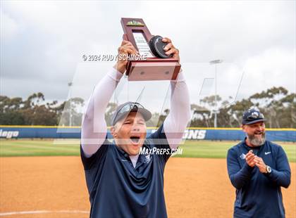 Thumbnail 3 in Santa Fe Christian vs. Coastal Academy (CIF SDS Division 4 Championship) photogallery.