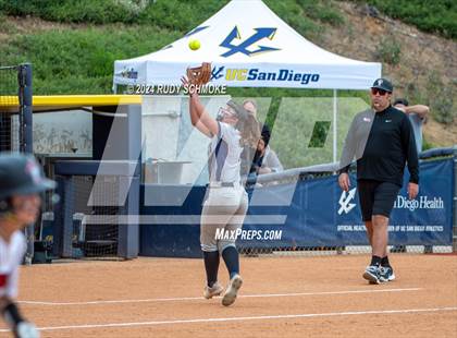 Thumbnail 3 in Santa Fe Christian vs. Coastal Academy (CIF SDS Division 4 Championship) photogallery.