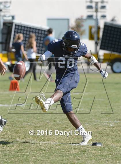 Thumbnail 1 in Hillcrest Christian @ Flintridge Prep photogallery.