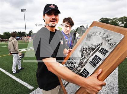 Thumbnail 2 in Somers vs. Jamesville-DeWitt (NYSPHAA Class C State Final) photogallery.