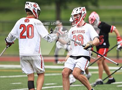 Thumbnail 1 in Somers vs. Jamesville-DeWitt (NYSPHAA Class C State Final) photogallery.