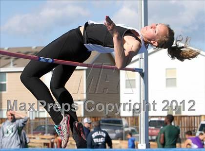 Thumbnail 2 in Mullen Runner's Roost Invitational (Girls High Jump) photogallery.