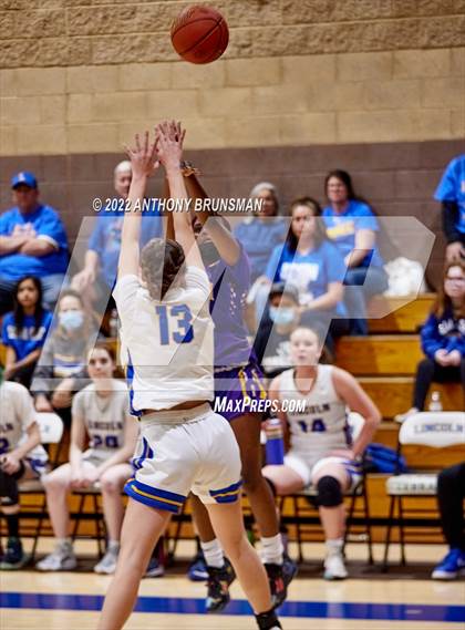 Thumbnail 3 in Oakland Tech @ Lincoln (CIF D3 NorCal Regional Final) photogallery.