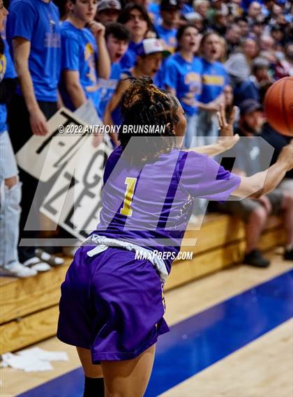 Thumbnail 3 in Oakland Tech @ Lincoln (CIF D3 NorCal Regional Final) photogallery.