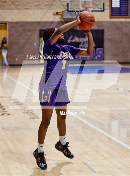 Thumbnail 3 in Oakland Tech @ Lincoln (CIF D3 NorCal Regional Final) photogallery.