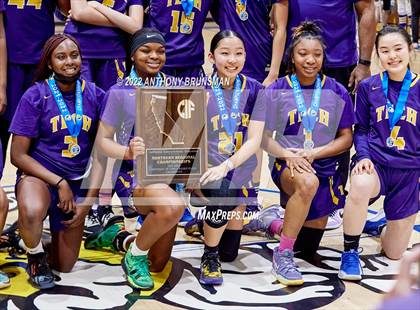 Thumbnail 3 in Oakland Tech @ Lincoln (CIF D3 NorCal Regional Final) photogallery.