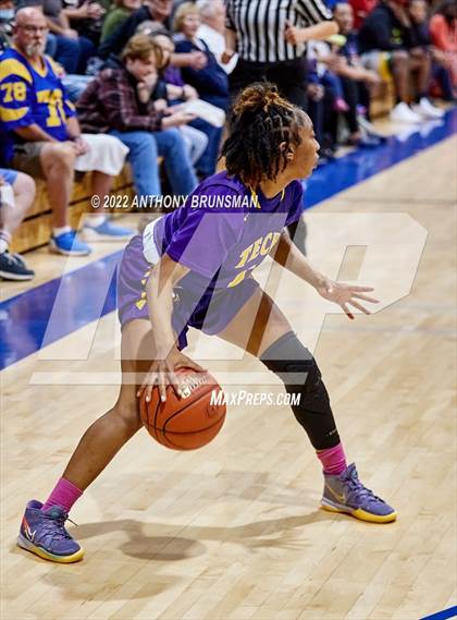 Thumbnail 2 in Oakland Tech @ Lincoln (CIF D3 NorCal Regional Final) photogallery.