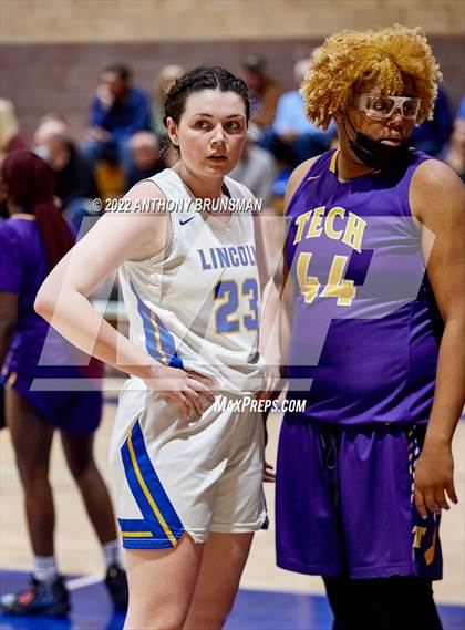 Thumbnail 1 in Oakland Tech @ Lincoln (CIF D3 NorCal Regional Final) photogallery.