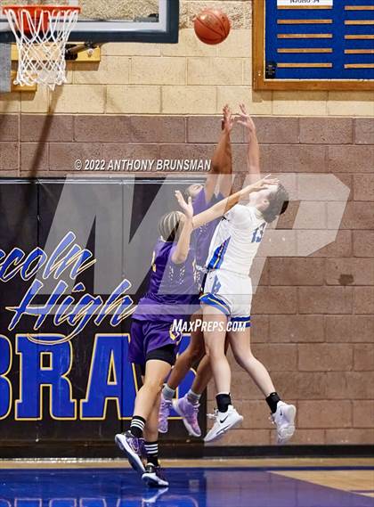 Thumbnail 1 in Oakland Tech @ Lincoln (CIF D3 NorCal Regional Final) photogallery.