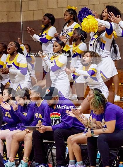Thumbnail 3 in Oakland Tech @ Lincoln (CIF D3 NorCal Regional Final) photogallery.