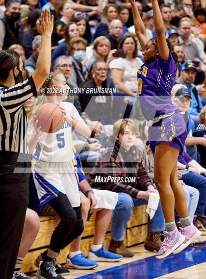 Thumbnail 1 in Oakland Tech @ Lincoln (CIF D3 NorCal Regional Final) photogallery.