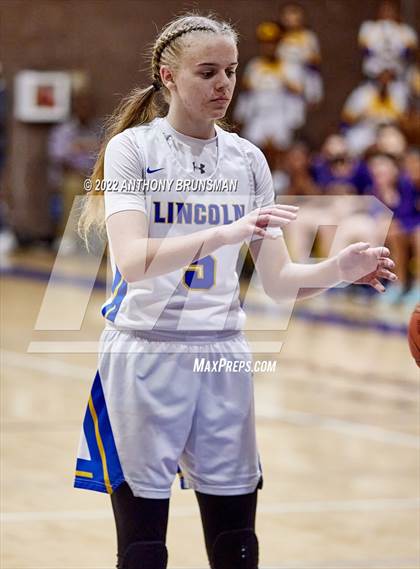 Thumbnail 1 in Oakland Tech @ Lincoln (CIF D3 NorCal Regional Final) photogallery.
