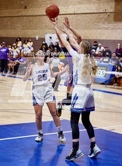Thumbnail 1 in Oakland Tech @ Lincoln (CIF D3 NorCal Regional Final) photogallery.