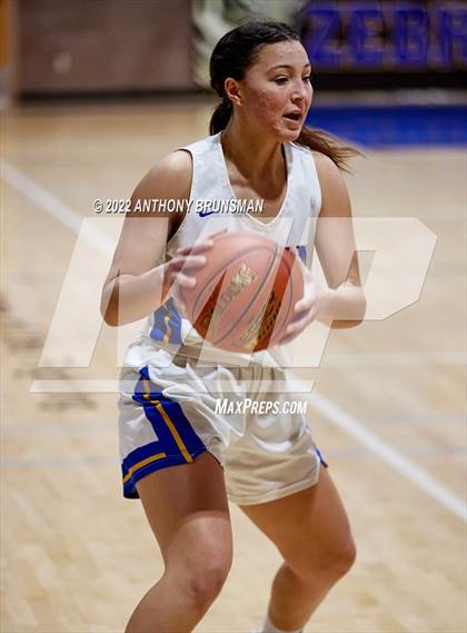 Thumbnail 2 in Oakland Tech @ Lincoln (CIF D3 NorCal Regional Final) photogallery.