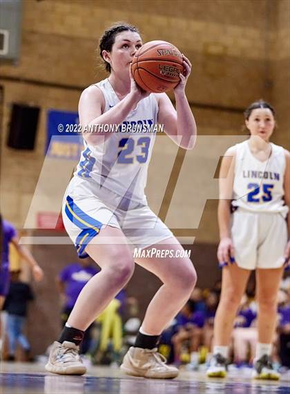 Thumbnail 1 in Oakland Tech @ Lincoln (CIF D3 NorCal Regional Final) photogallery.