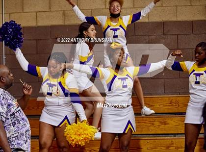 Thumbnail 2 in Oakland Tech @ Lincoln (CIF D3 NorCal Regional Final) photogallery.