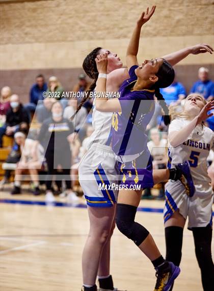 Thumbnail 2 in Oakland Tech @ Lincoln (CIF D3 NorCal Regional Final) photogallery.