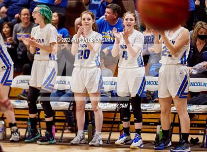 Thumbnail 1 in Oakland Tech @ Lincoln (CIF D3 NorCal Regional Final) photogallery.