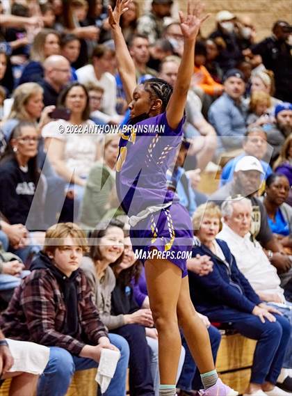 Thumbnail 3 in Oakland Tech @ Lincoln (CIF D3 NorCal Regional Final) photogallery.